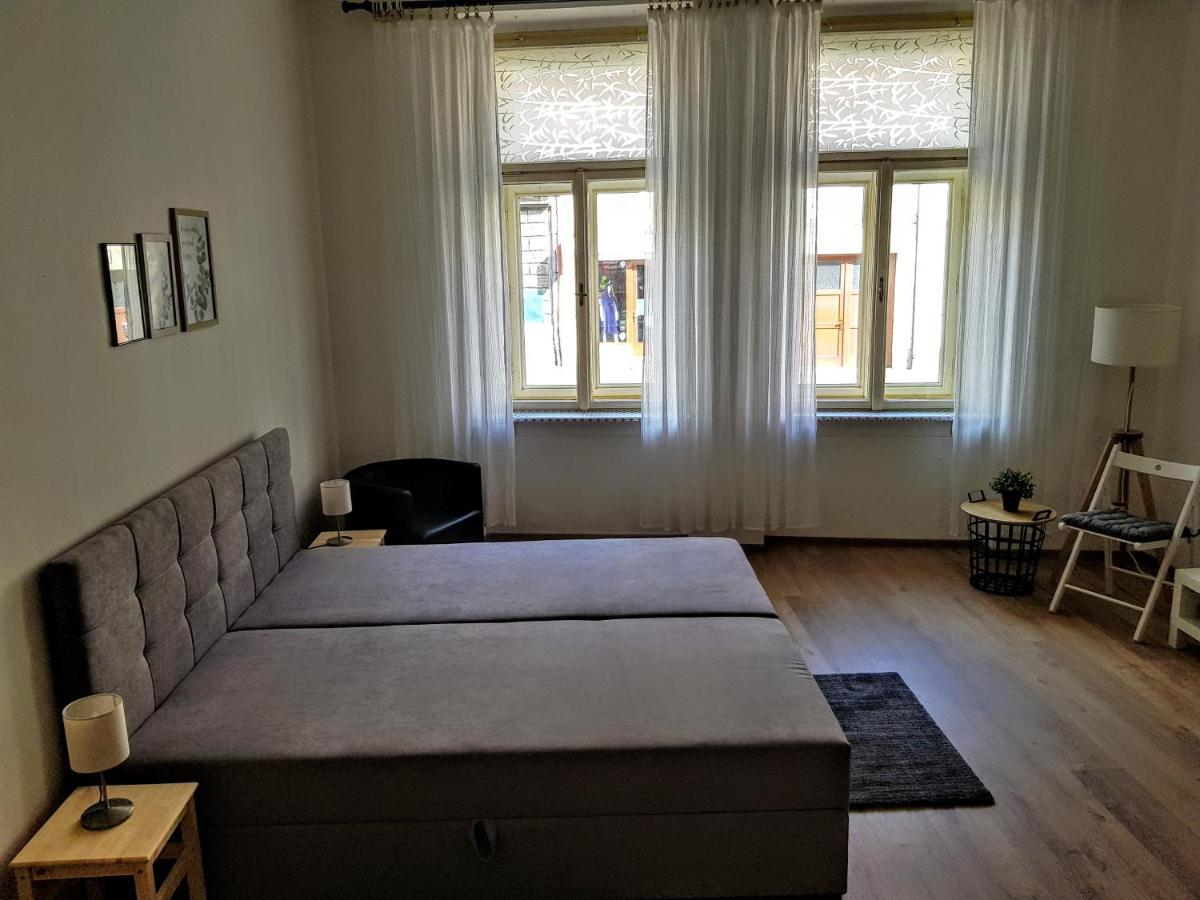 Apartmany U Otavy Сушице Экстерьер фото